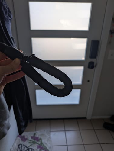 The handle is well padded and great for dogs that pull a lot. My dog was able to chew through the leash within 5 min of not paying attention. But because the handle was so nice we bought 2 more!